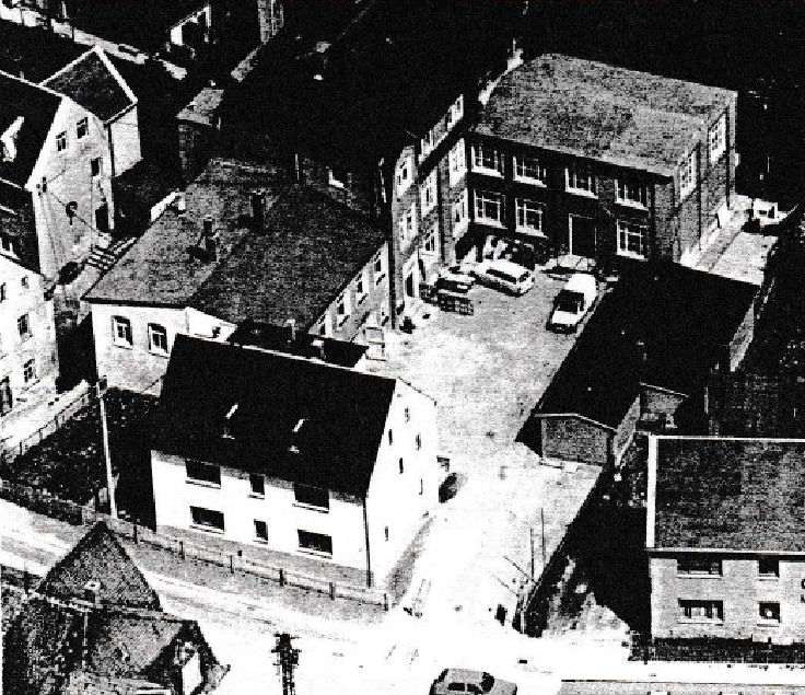 Luftbild des Anwesens Burgstädter Straße 8