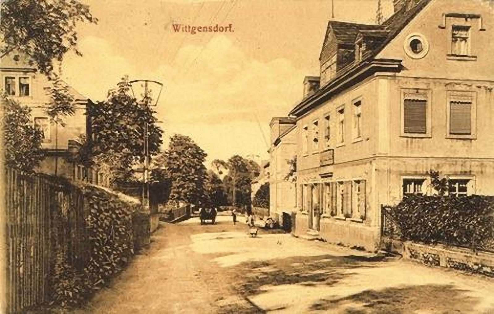 Historische Ansichtskarte der Unteren Hauptstraße mit dem Apothekengebäude