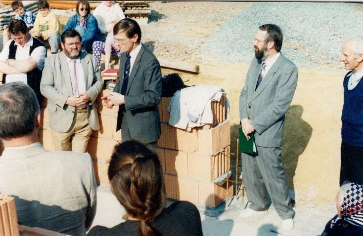 Grundsteinlegung 1996
